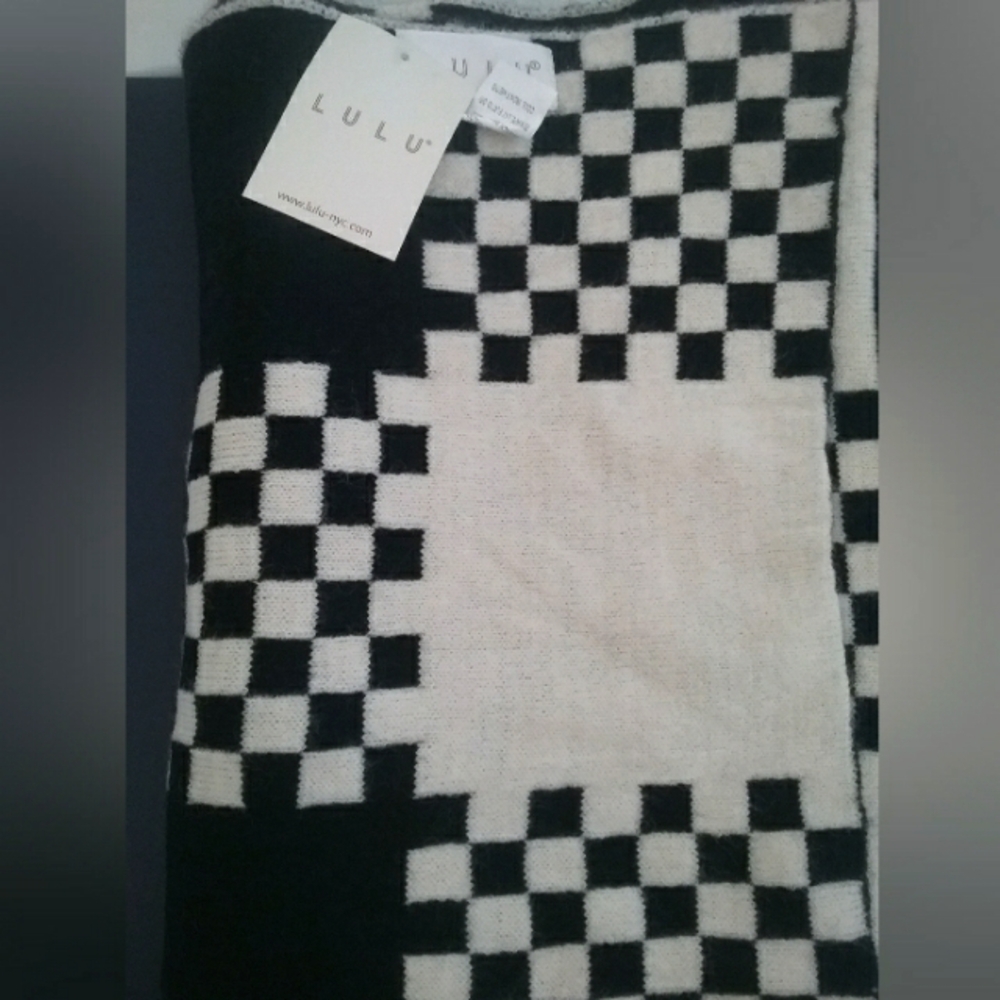 Checkered Scarf